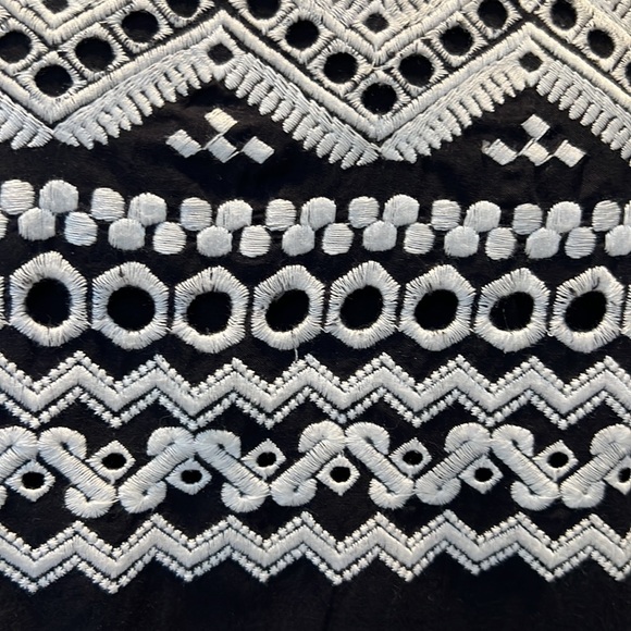 Max studio black with white lace size L - Picture 6 of 9